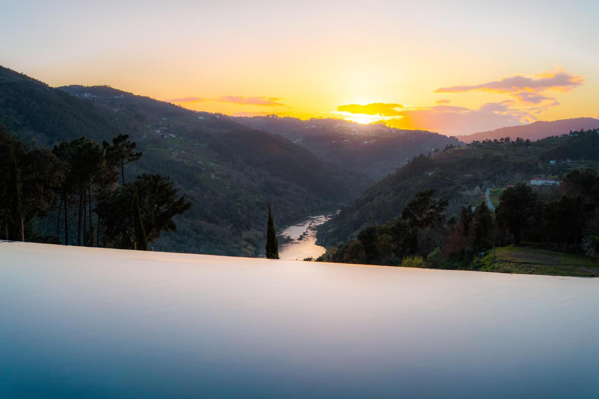Javardo - Family House - Douro Penha Longa 외부 사진